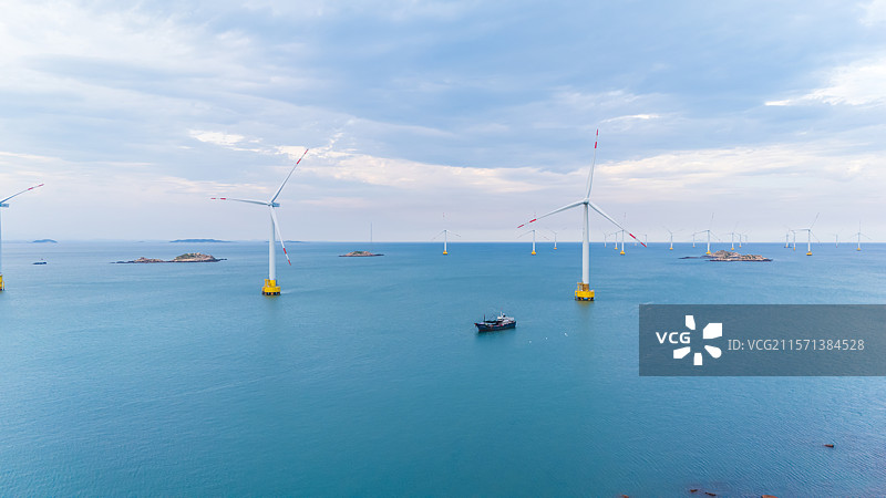 风之律动——平潭大练岛风车图片素材