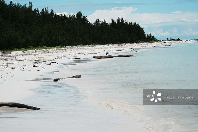 亚庇环滩岛海滩宁静图片素材