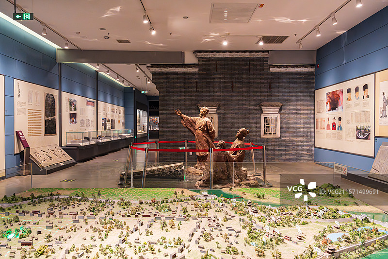 博物馆展览中的古代农业场景模型图片素材