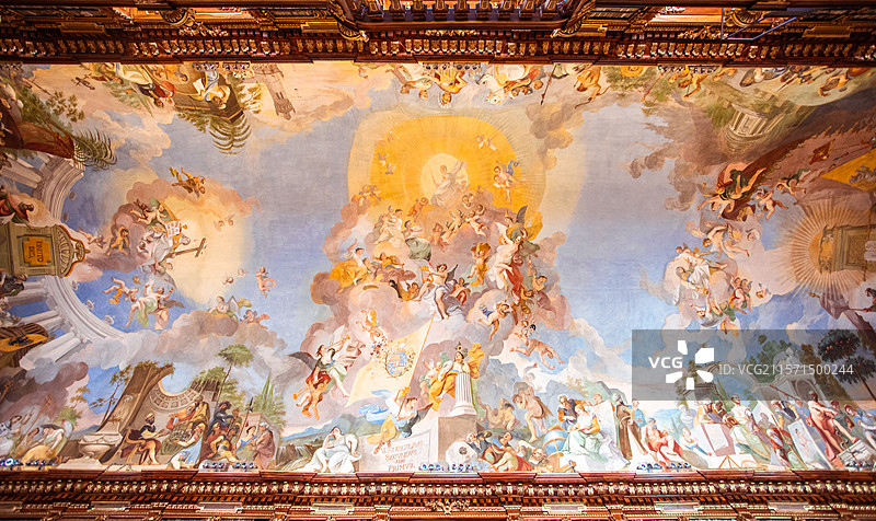 捷克布拉格斯特拉霍夫修道院图书馆室内景观图片素材