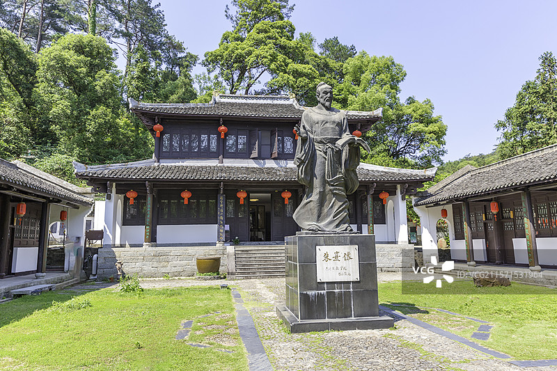 庐山市白鹿洞书院延宾馆朱熹雕像图片素材