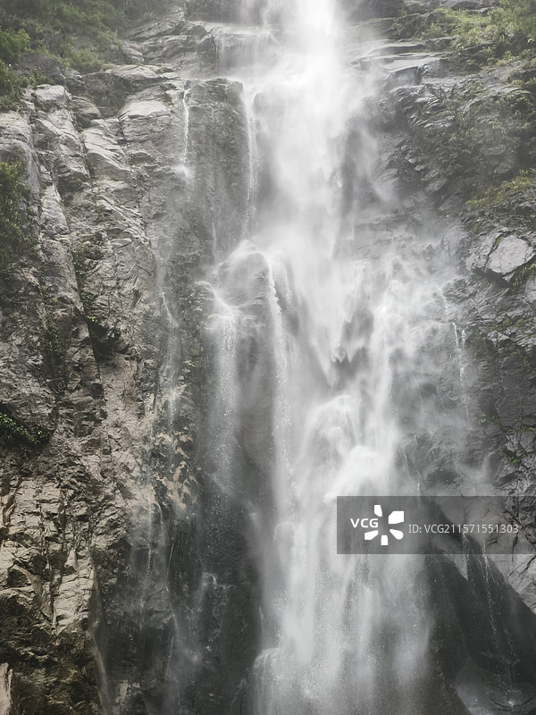 江西宜春·明月山·云谷飞瀑图片素材