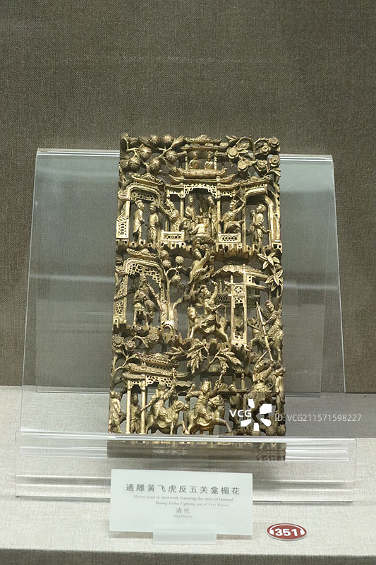 木雕艺术通雕黄飞虎图片素材