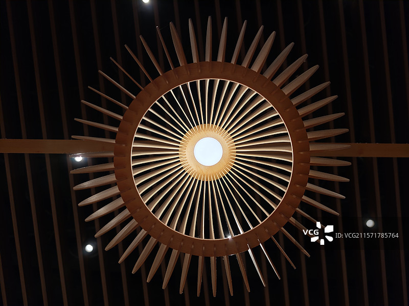 上海商场中日式装修吊灯图片素材