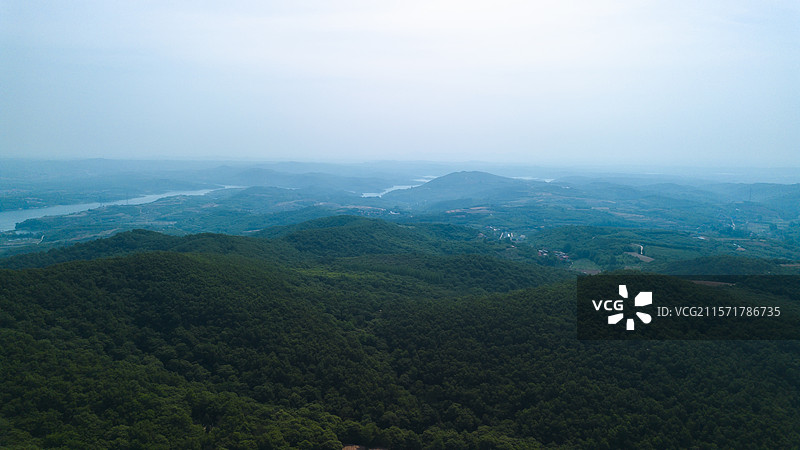 航拍青山绿水自然风光图片素材