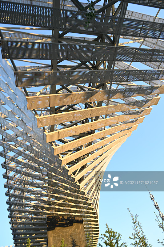 中关村软件园百度大厦扭曲的建筑图片素材