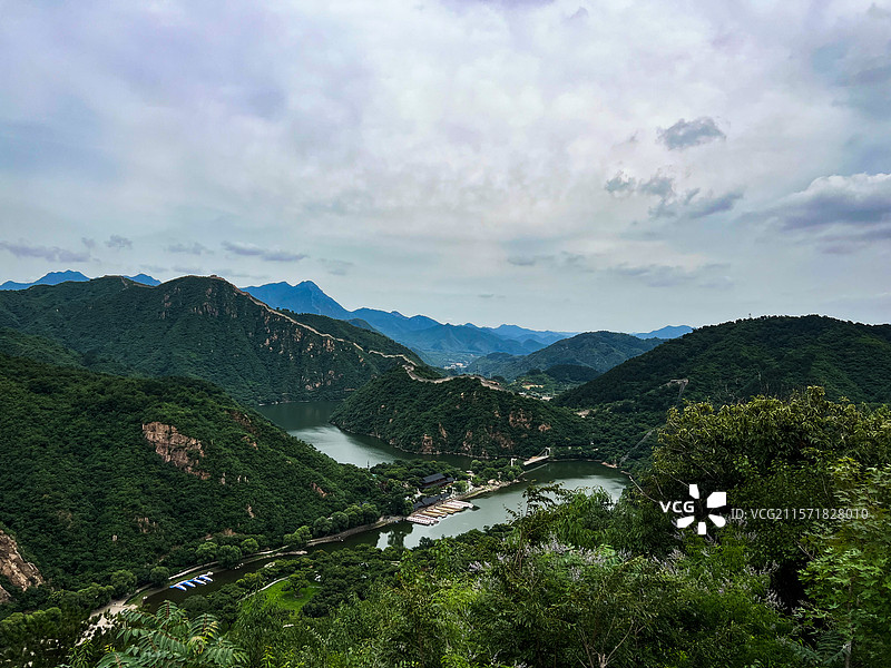 北京黄花岭水长城登顶俯视图图片素材