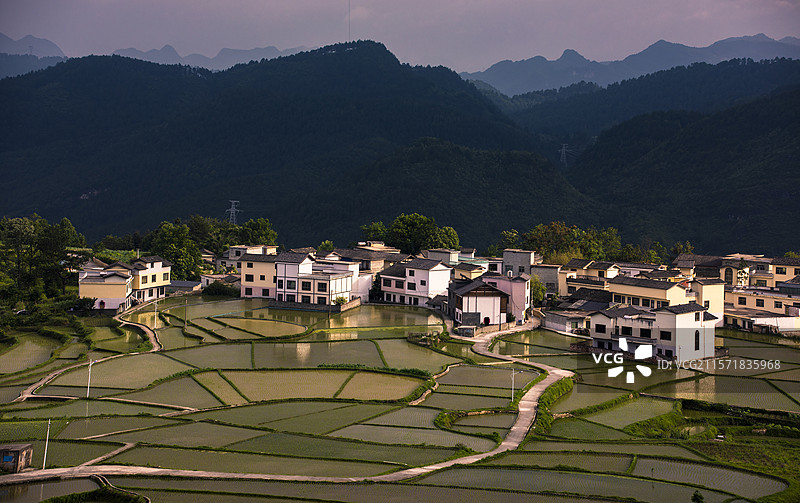田野村庄图片素材