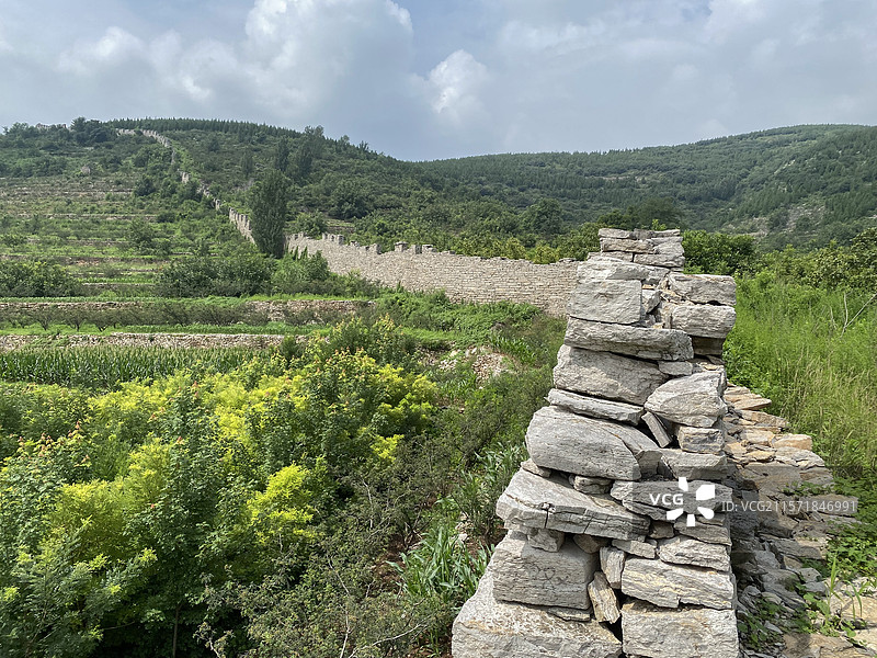 山东莱芜锦阳关齐长城遗址图片素材