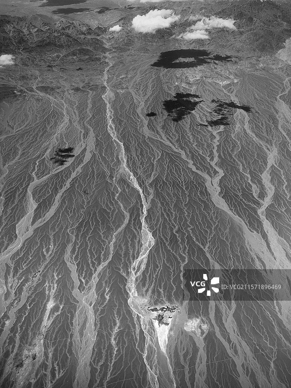 大漠的血脉图片素材