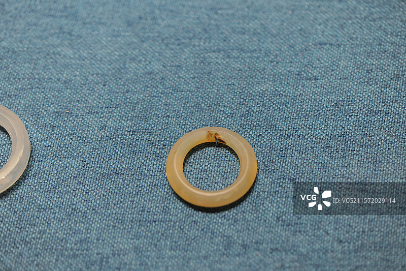 战国玛瑙环图片素材