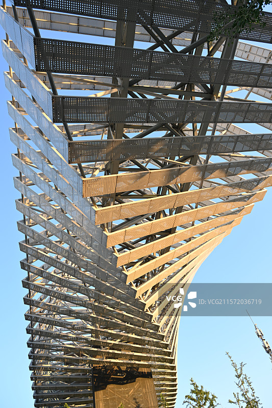 中关村软件园百度大厦扭曲的建筑图片素材