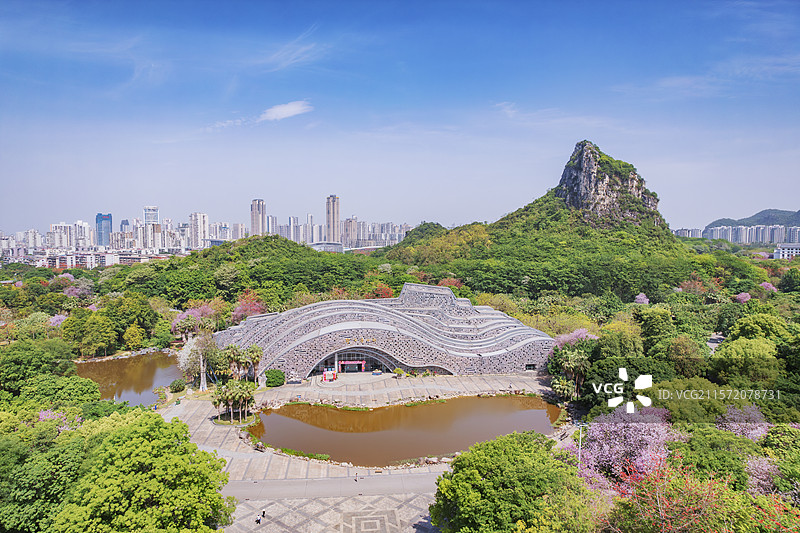 柳州马鹿山公园奇石馆建筑航拍图片素材