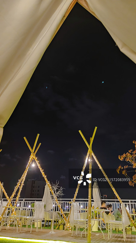 福建泉州西街天台露营地夜景图片素材