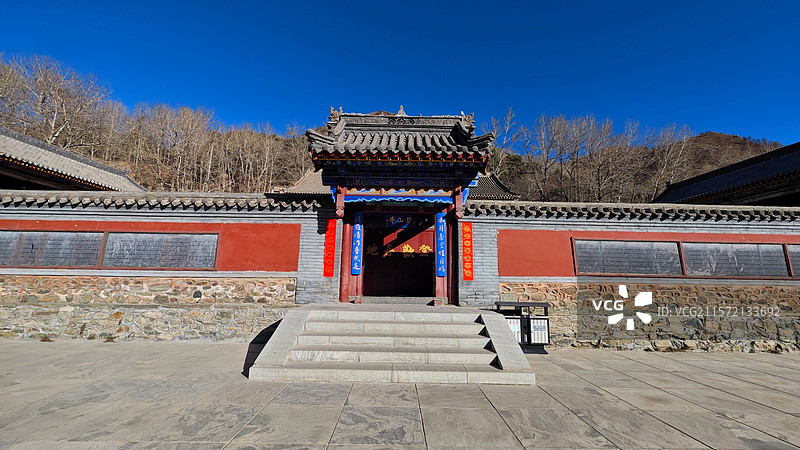 五台山碧山寺，原名普济寺，始建于北魏，是最大的十方禅寺，寺内有珍贵文物，建筑精美，免费食宿僧尼居士。图片素材