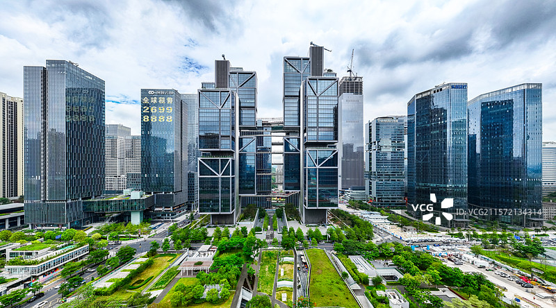 航拍深圳大疆总部“天空之城”办公楼图片素材