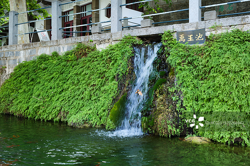 河南洛阳龙门石窟禹王池图片素材