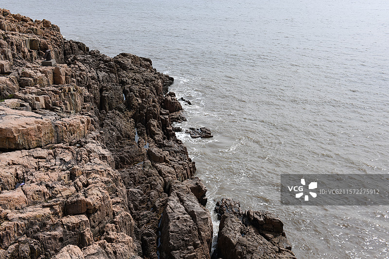 舟山普陀山山海景观礁石滩风光图片素材