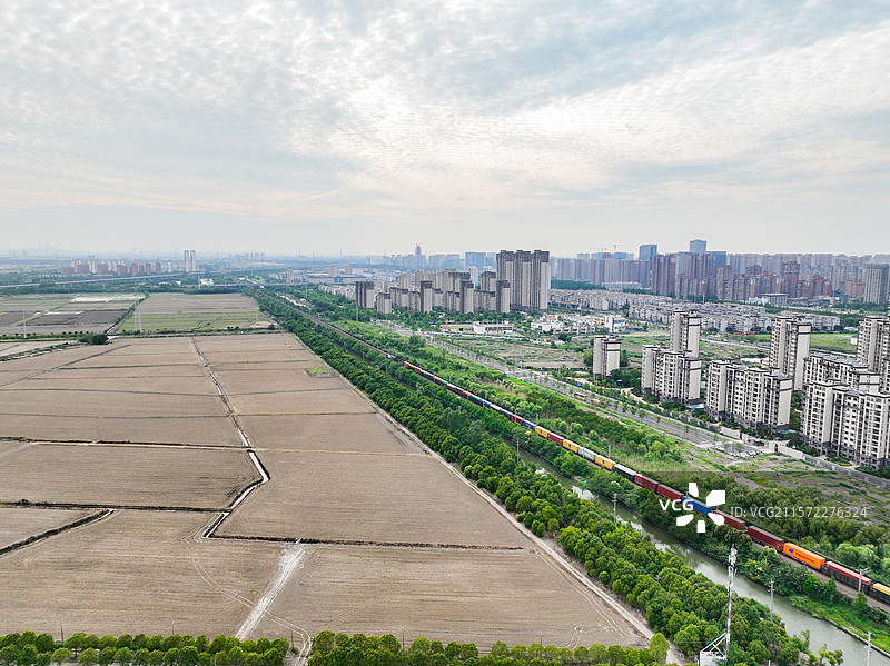 航拍昆山城区风光图片素材