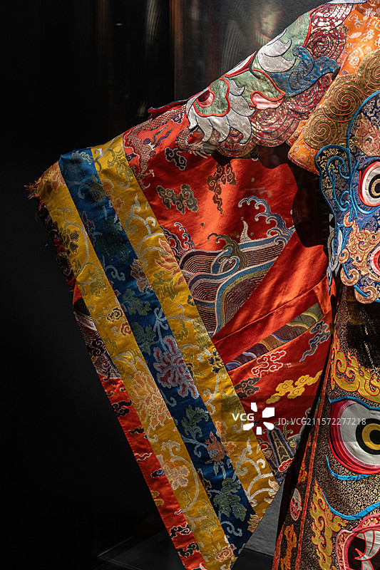 布达拉宫管理处藏阎罗王侍从舞服图片素材