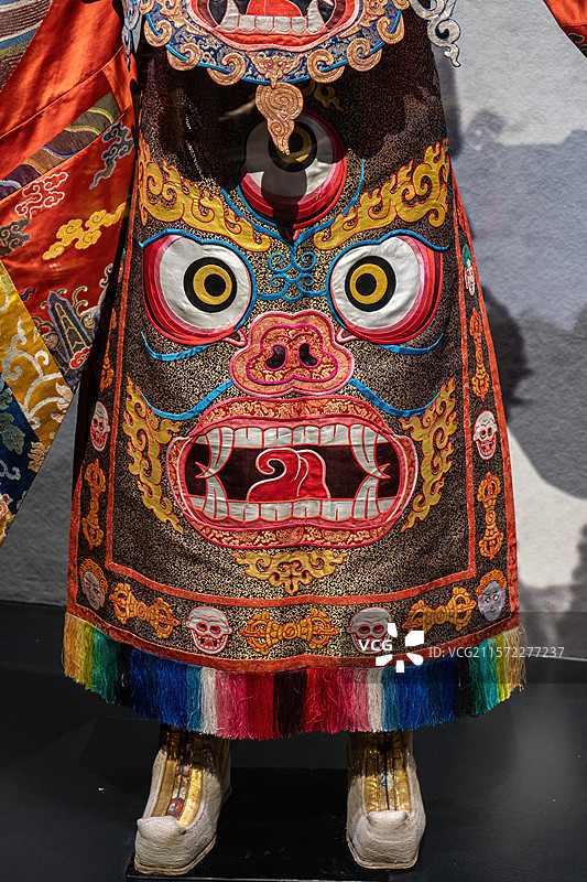 布达拉宫管理处藏阎罗王侍从舞服图片素材