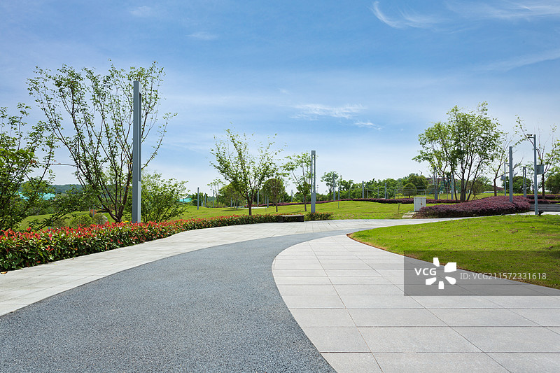 公园休闲步道图片素材