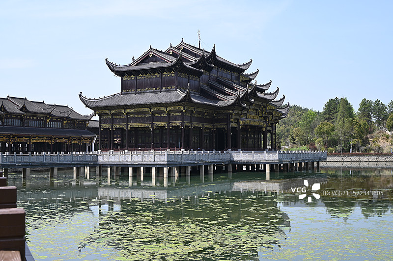 洪岩仙境美景，水上戏台图片素材