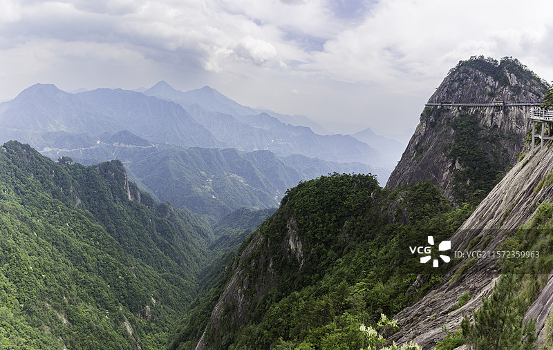 岳西县明堂山高山幽谷图片素材