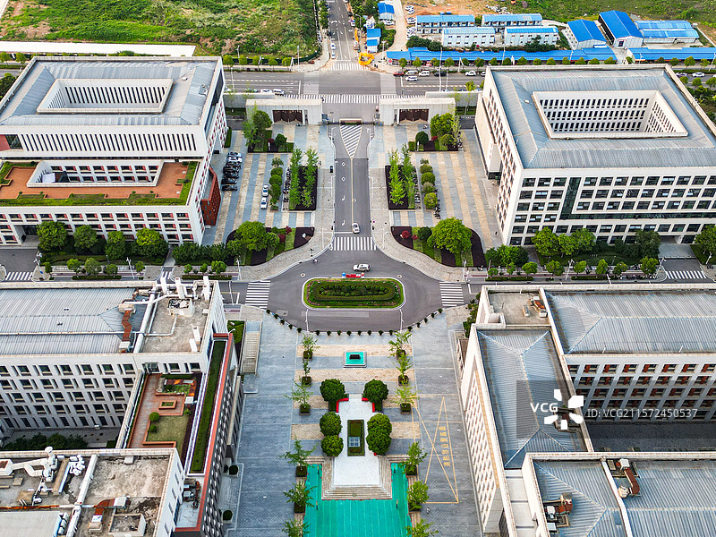 航拍中国地质大学（武汉）未来城校区 双一流211高校图片素材