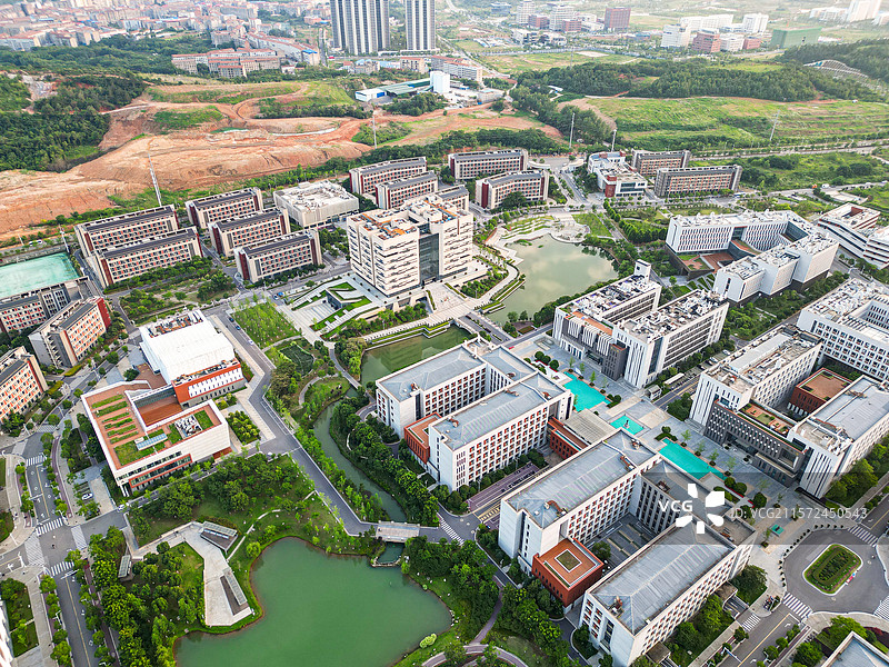 航拍中国地质大学（武汉）未来城校区 双一流211高校图片素材