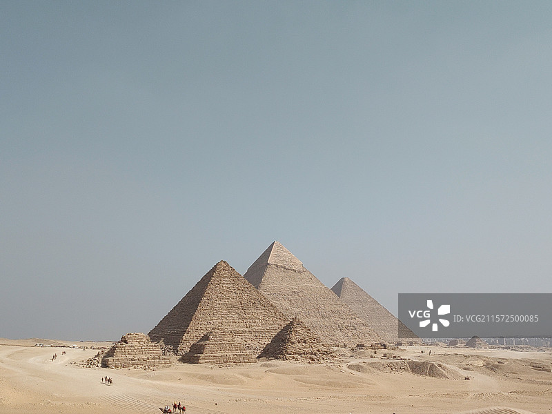 埃及金字塔全景图片素材