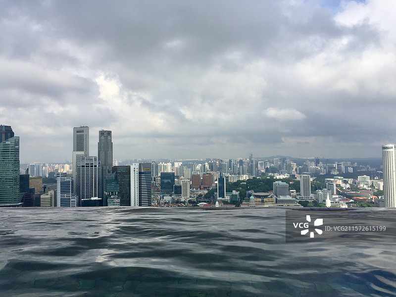 新加坡金沙酒店无边泳池风光图片素材