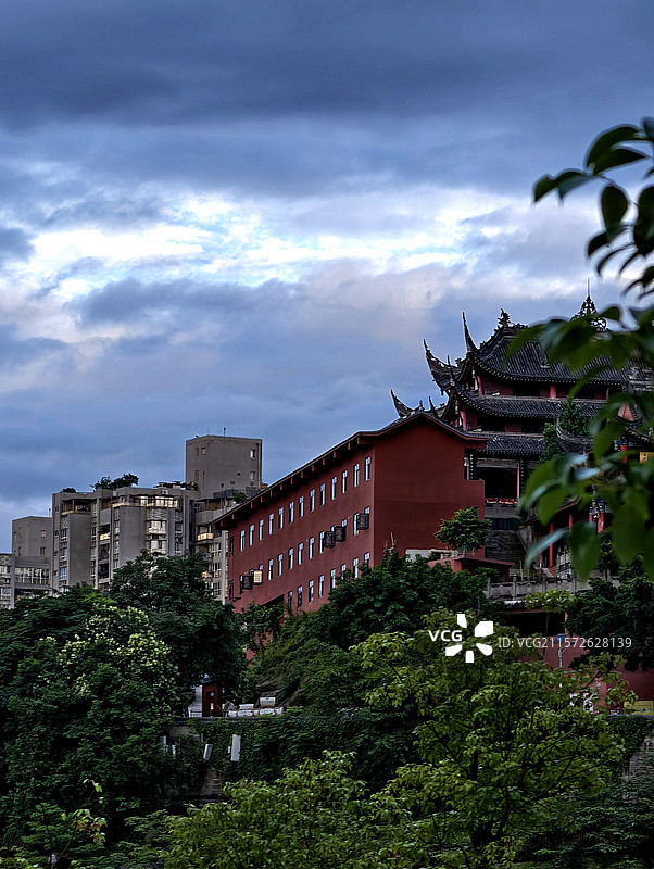 云霞韵古风（重庆龙头寺庙）图片素材