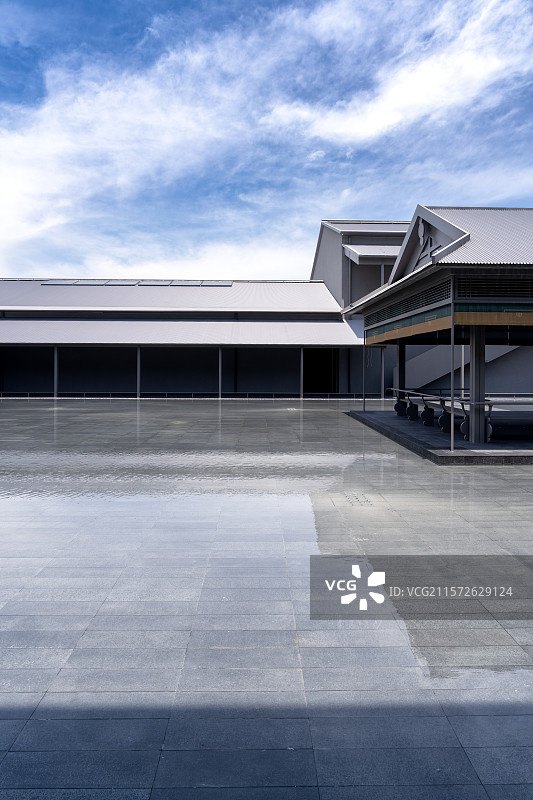 杭州留下1129社区仿宋建筑中庭竖构图透视图片素材