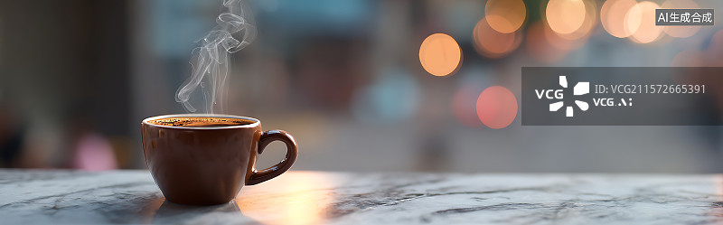 【AI数字艺术】优雅大理石台面上的热气腾腾咖啡杯，柔和漫射光线与艺术散景背景，温馨咖啡馆氛围，浅景深效果。图片素材