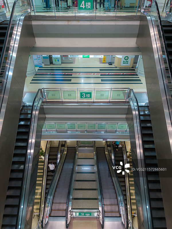 中山大学附属肿瘤医院 电梯 扶梯图片素材