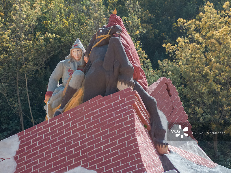 云南省曲靖市陆良县彩色沙林图片素材