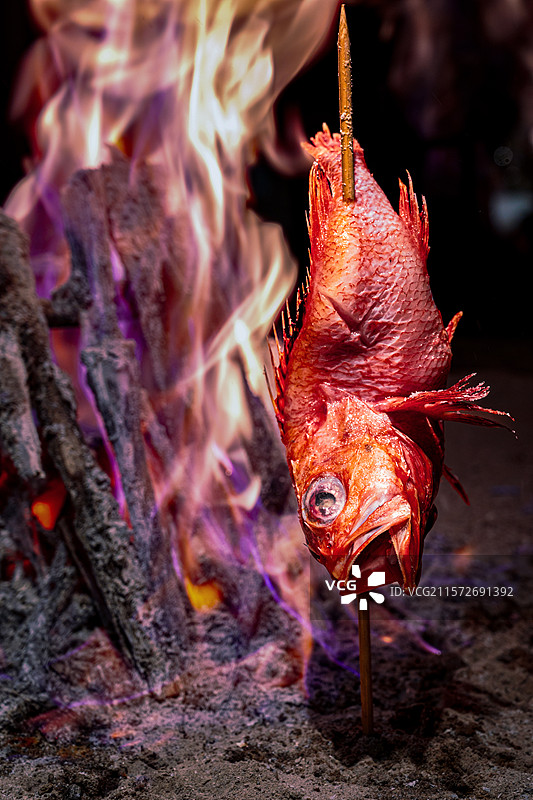 《炙鱼》图片素材