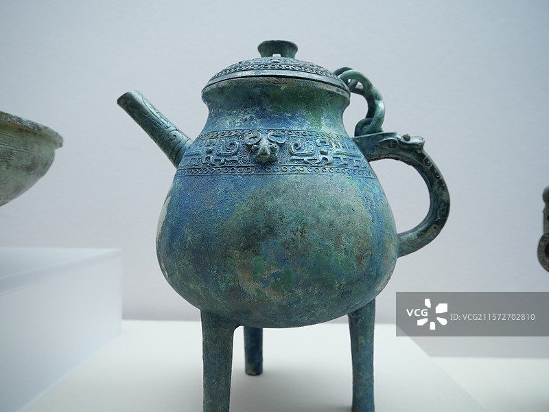 随州市博物馆藏湖北随州叶家山27号墓出土西周早期铜盉图片素材