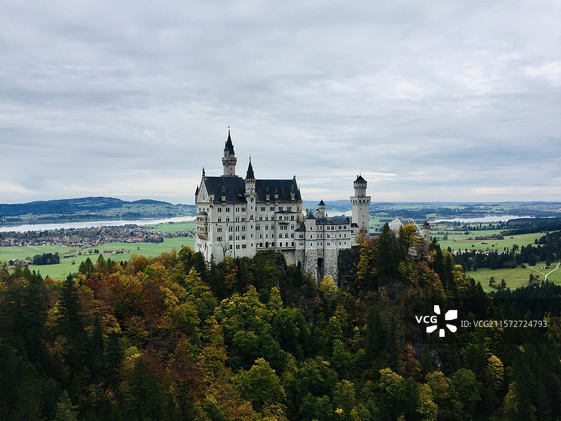深秋德国新天鹅堡风景图片素材