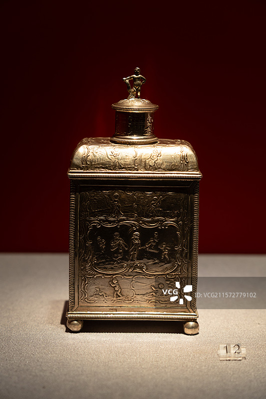 茶叶罐，1888年，荷兰，广东盛世传承艺术馆藏图片素材