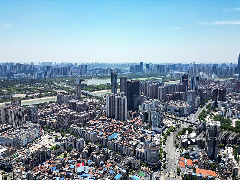 武汉汉正街小商品批发市场 汉江边硚口区城市风光航拍图片素材