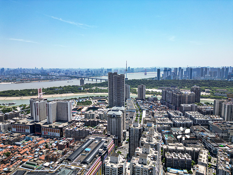 武汉汉正街小商品批发市场 汉江边硚口区城市风光航拍图片素材