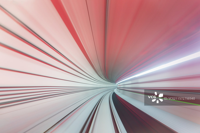 成都无人地铁9号线时空隧道图片素材