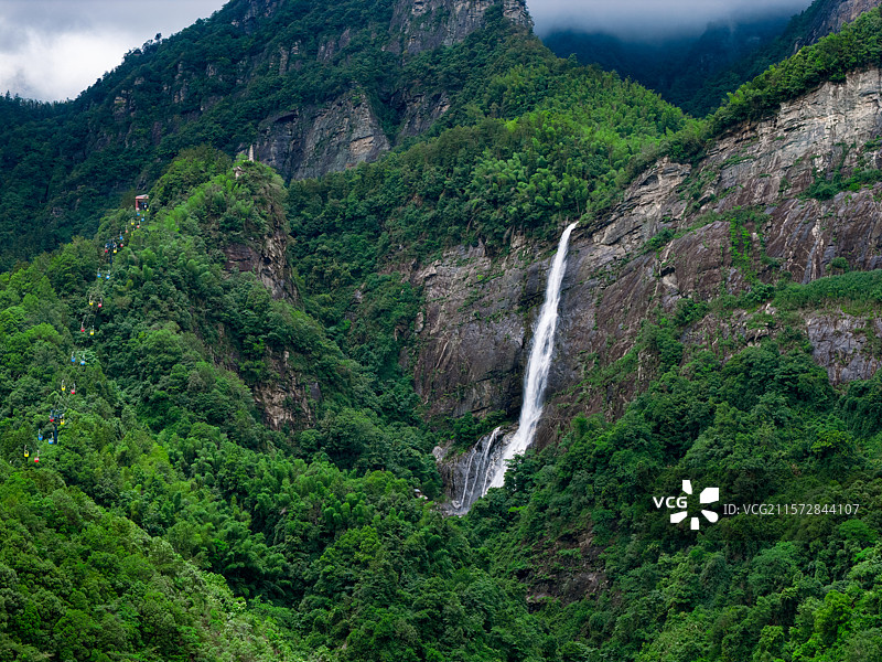 庐山秀峰瀑布图片素材