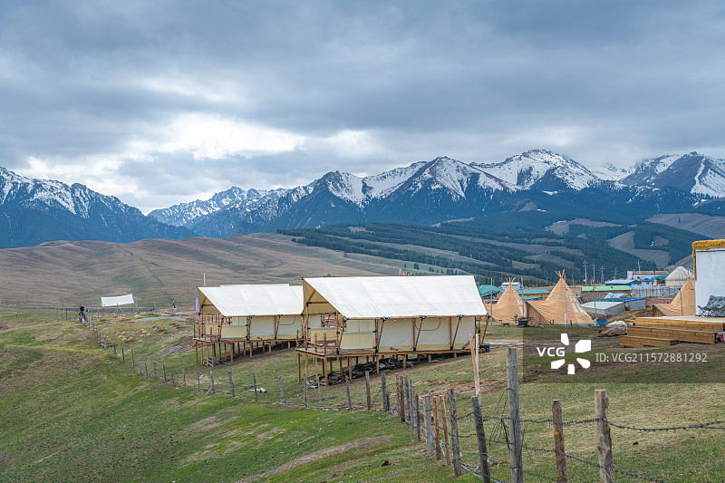 星空营地 玻璃阳光房  乌鲁木齐县南山图片素材