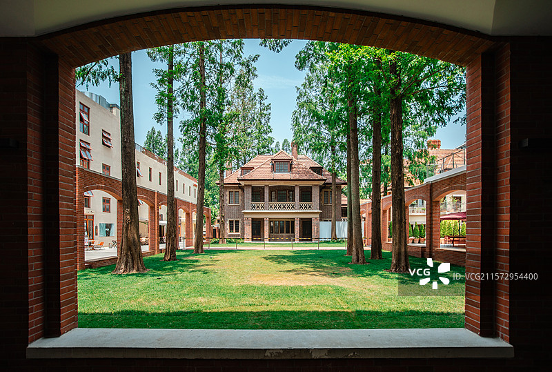 上海长宁区武夷路翡悦里商业创意园区图片素材