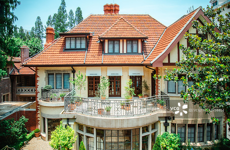 上海长宁区武夷路翡悦里商业创意园区图片素材