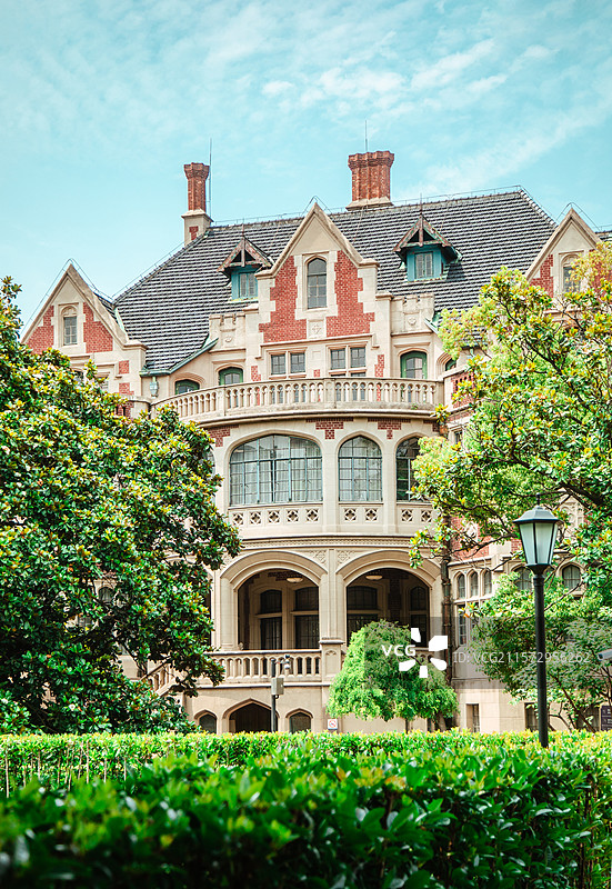 上海长宁区愚园路长宁少年宫建筑外观 王伯群住宅图片素材