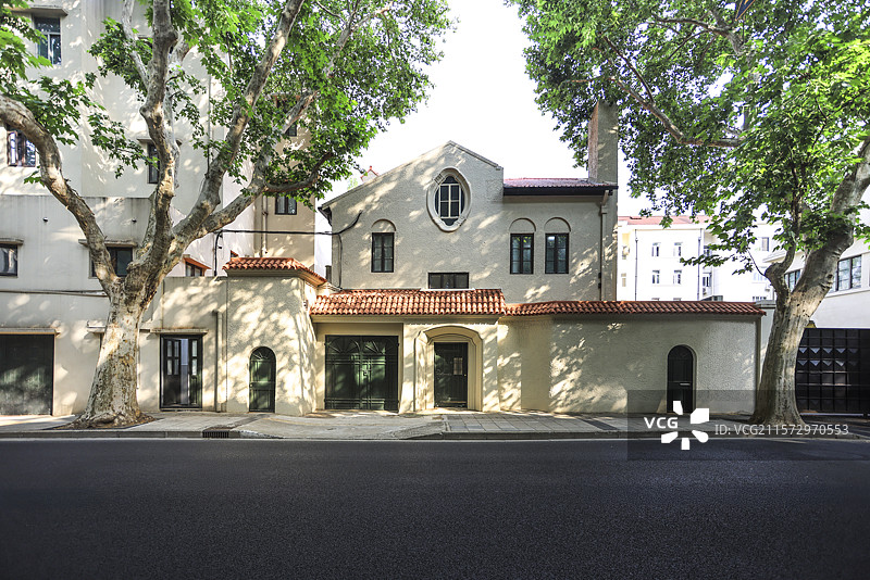 上海衡山路城市绿色街道长廊图片素材